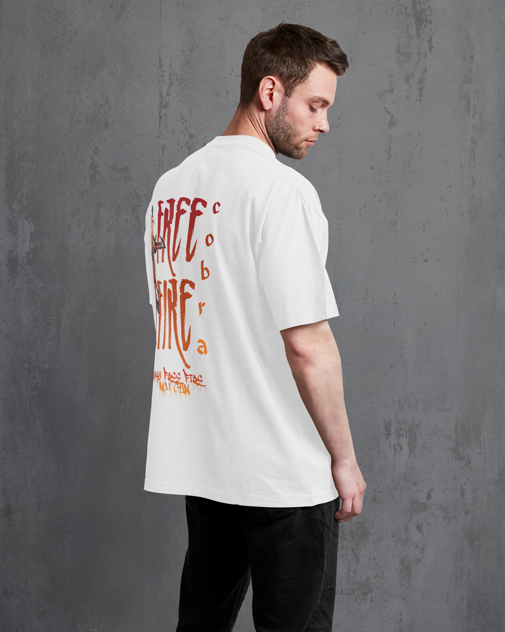 Free Fire Cobra MP40 – Premium Unisex Oversized White T-Shirt | 240 GSM Cotton